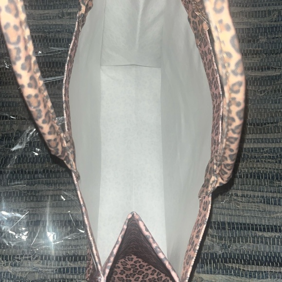 New  Leopard Print Tote Waterproof Canvas beach vacation Travel girls trip  bag - Picture 9 of 12